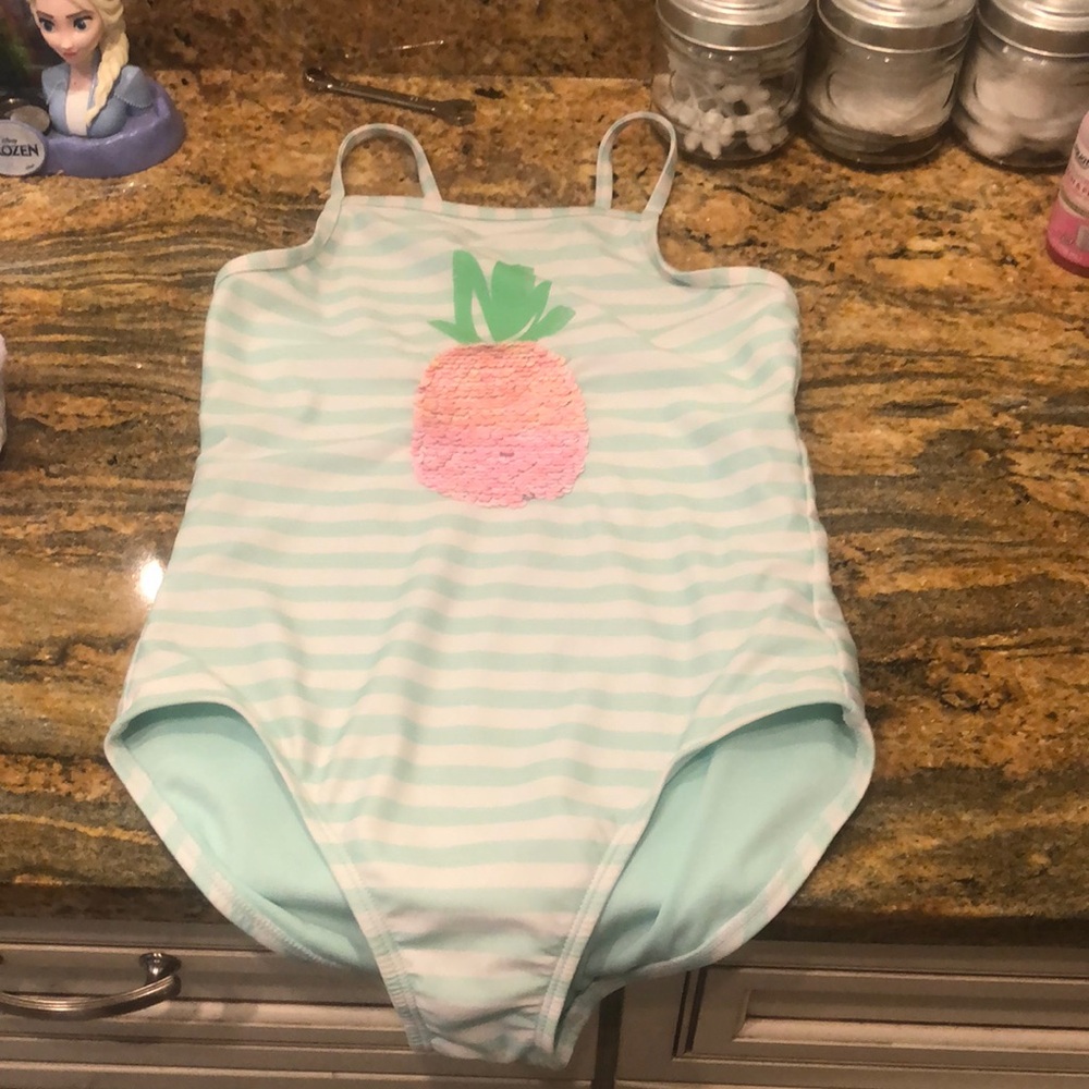 Kian Swimsuit 👙 kids size large